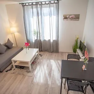 https://new-innsbruck-city-center-apartment.innsbruckaustriahotels.com