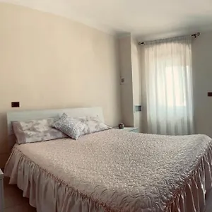 https://casa-vacanze-carrara.it-tuscanyhotel.com