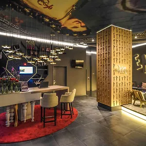 Mercure First **** Vienne