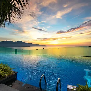 Sala 4*, Da Nang Vietname