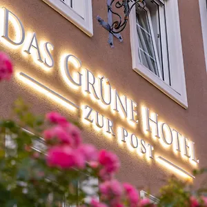 Gruene Zur Post - 100 % Bio 3* Salzburg