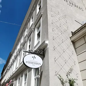 Hotel-pension Fuenfhaus Wenen